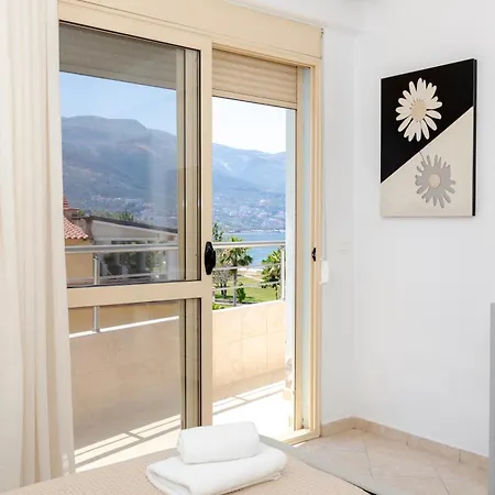 Imperial Visar Pirro Apartamento