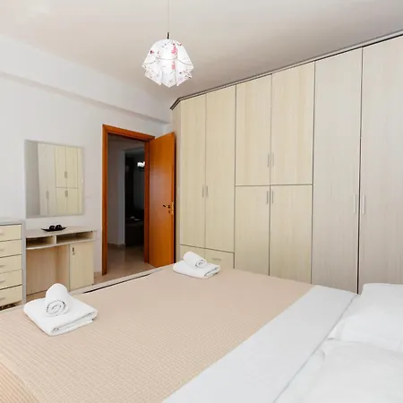 Imperial Visar Pirro Vlorë