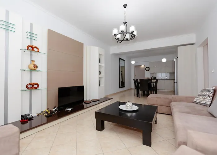 Imperial Visar Pirro *