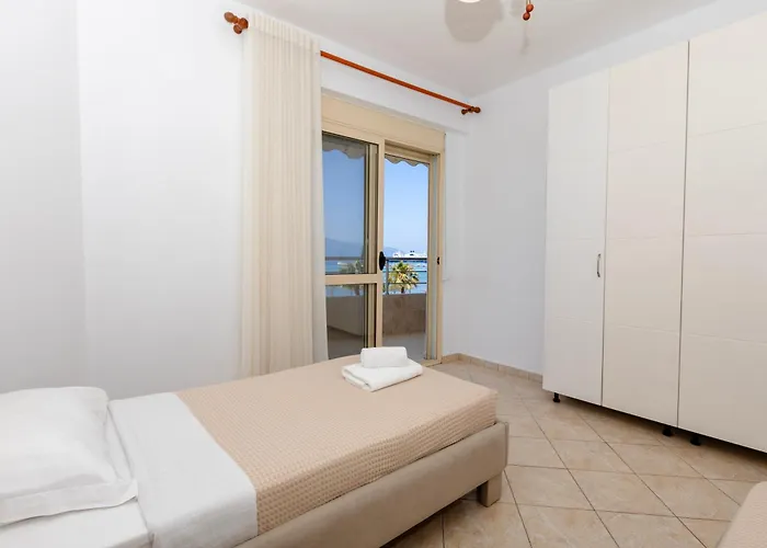 Imperial Visar Pirro *