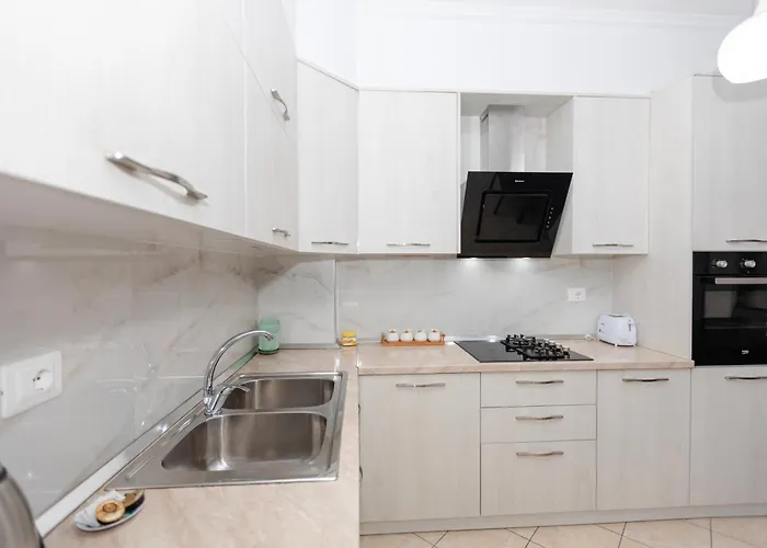 Imperial Visar Pirro *